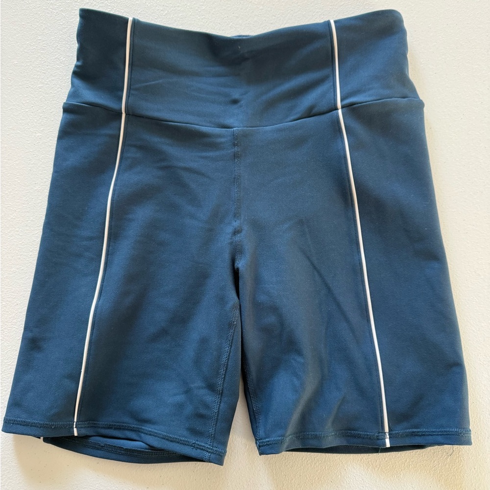 Abercrombie & Fitch Women's Navy Bike Shorts